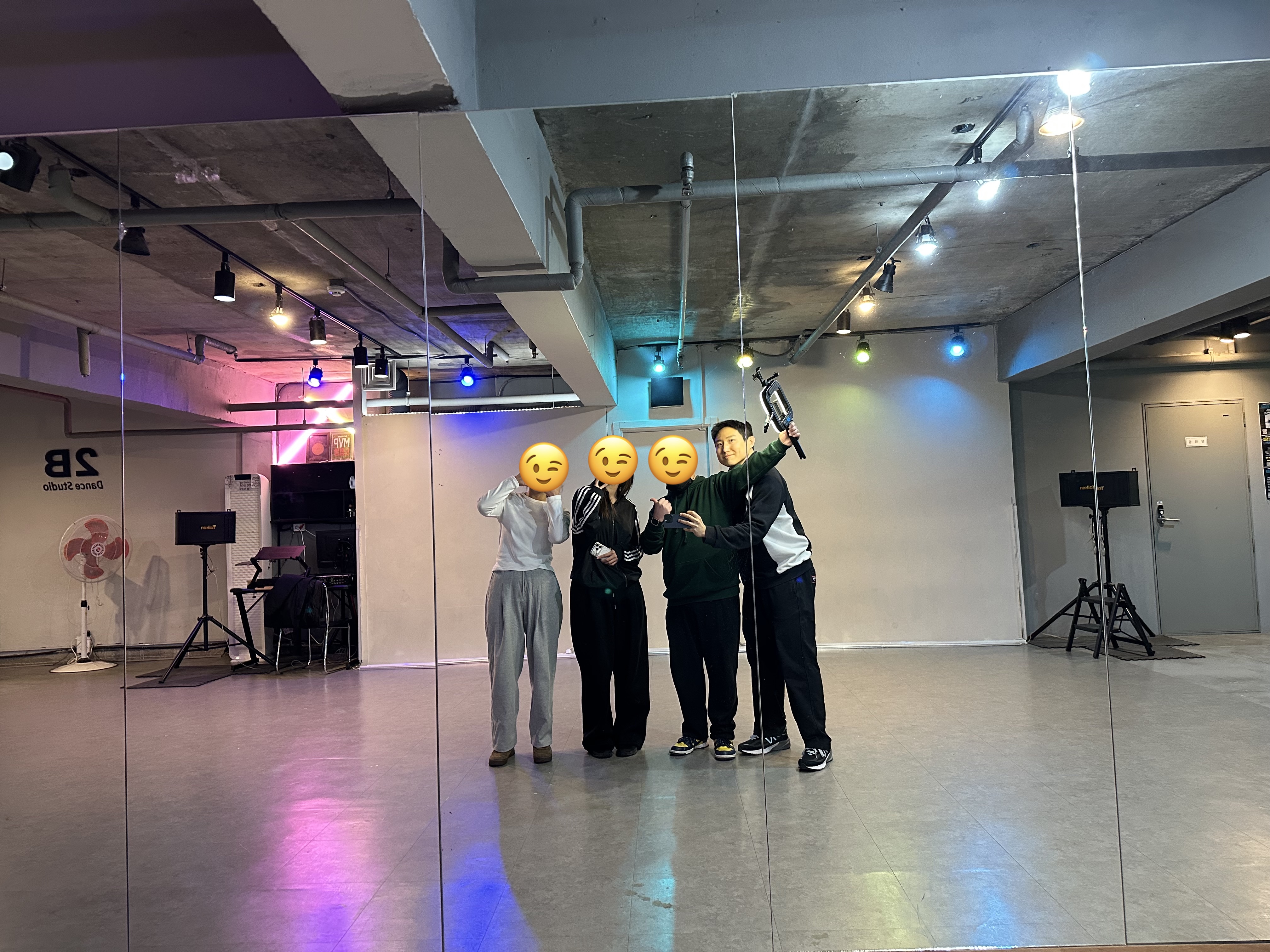 Group shot after the dance class